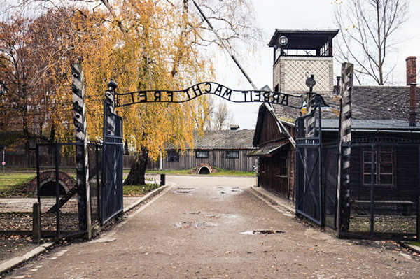 Auchwitz - transfer z lotniska Kraków / Katowice