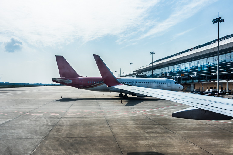 Lotnisko Pyrzowice- transfer z lotniska Kraków / Katowice